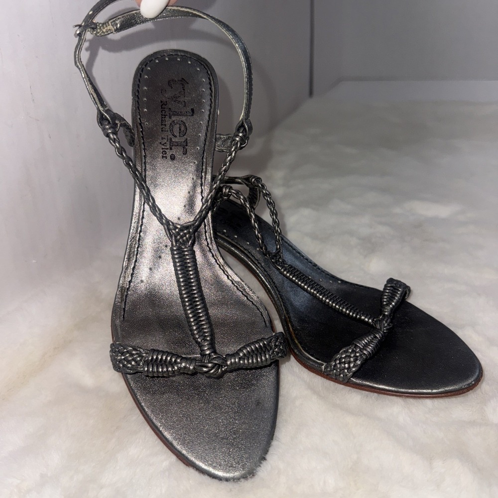 Y2K Richard Tyler Silver Merlot Anthracite Strappy Leather Heel Sandals Size 8